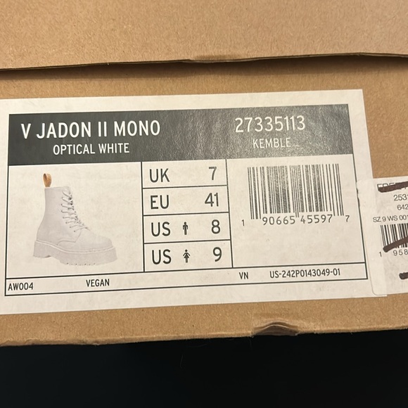 Dr. Martens White Women's Boots V Jadon Il Mono NIB - Picture 6 of 7